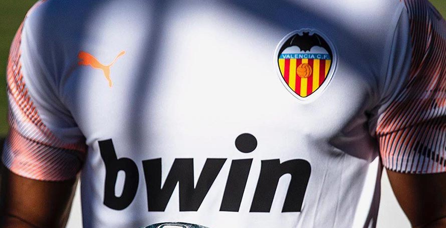 Puma Valencia 19-20 Training Kit Released + Bwin Shirt Sponsorship ...