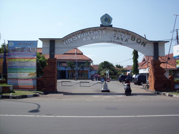 IRWANIARZ 7 UNIVERSITAS/PERGURUAN TINGGI DI CIREBON