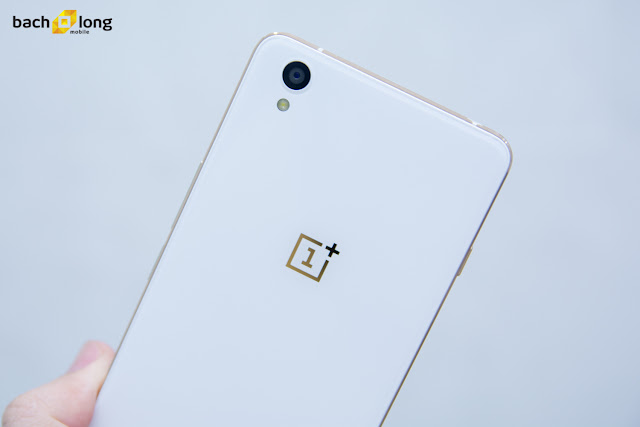Trên tay OnePlus X giá rẻ tại Bạch Long Mobile 8 Trên tay OnePlus X giá rẻ tại Bạch Long Mobile