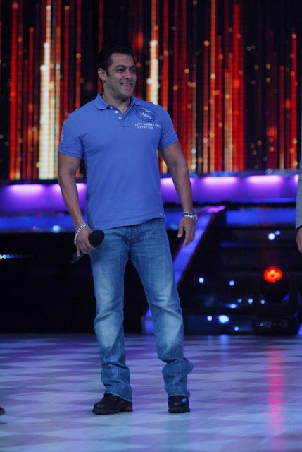 Salman Khan Promoting Big Boss 7