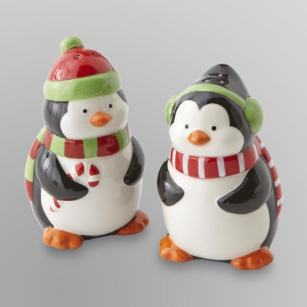 Snowmen or Penguin Holiday Salt & Pepper Shakers 2.83