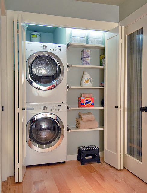 Organized Laundry room with stacked washer and dryer :: OrganizingMadeFun.com