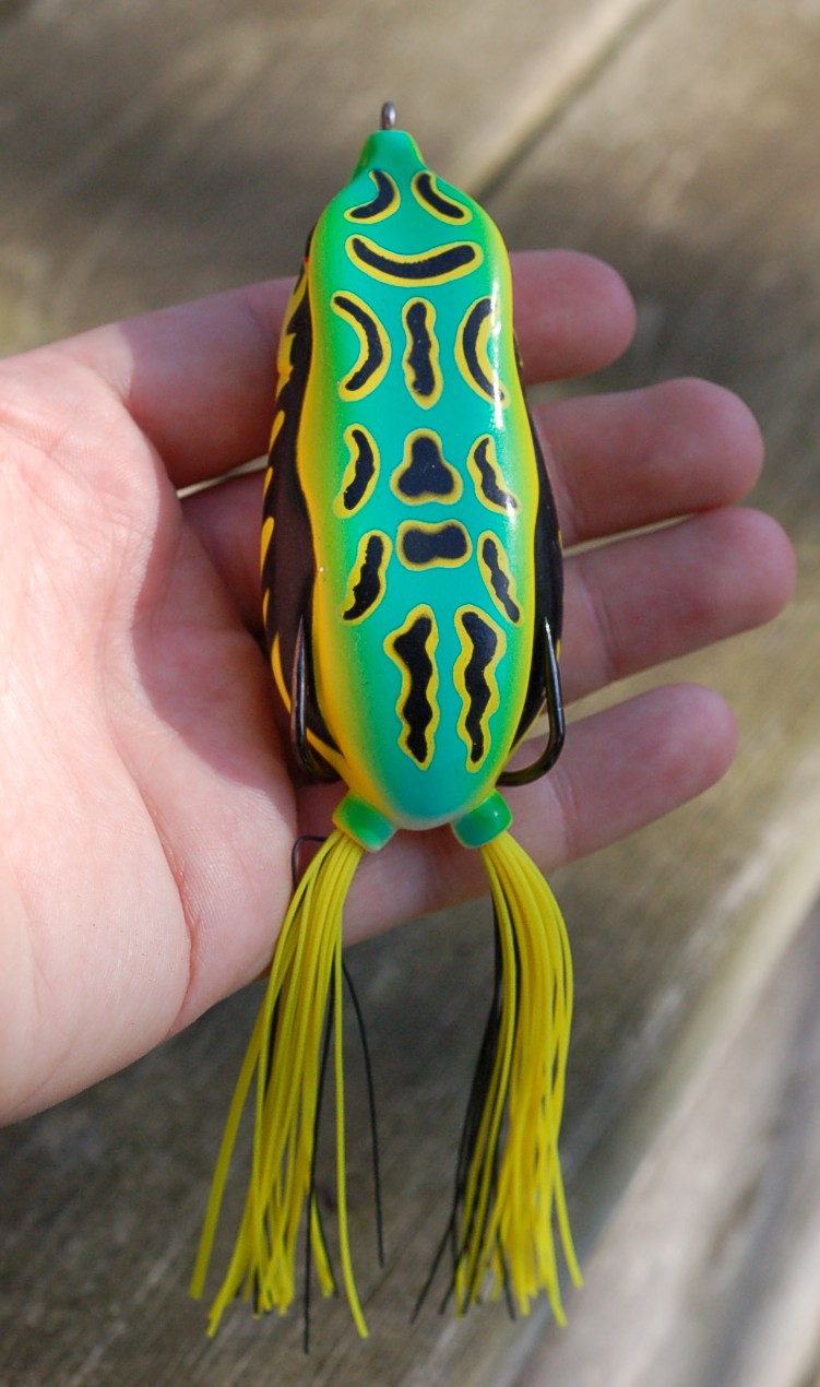 Bass Junkies Frog Pond: Spro: King Daddy Frog Review