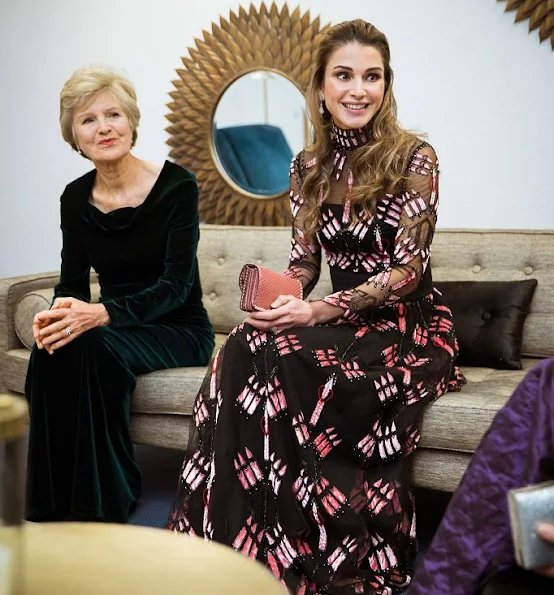 Queen Rania accepted the Golden Heart Award at A Heart for Children charity organization’s 16th Gala in Berlin on Saturday, in recognition of her global humanitarian work to support children’s rights and their education.
