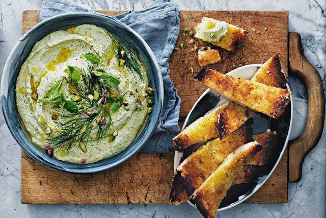 PISTACHIO AND LABNEH DIP WITH GARLIC TURKISH BREAD
