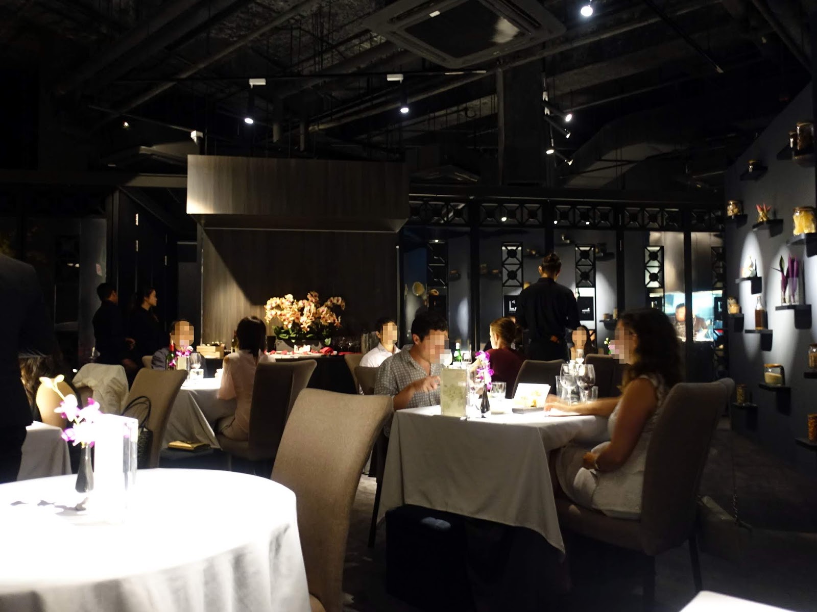 Restaurant Labyrinth (Singapore, SINGAPORE) ★★★★☆ A traveling foodie's gastronomic diary from