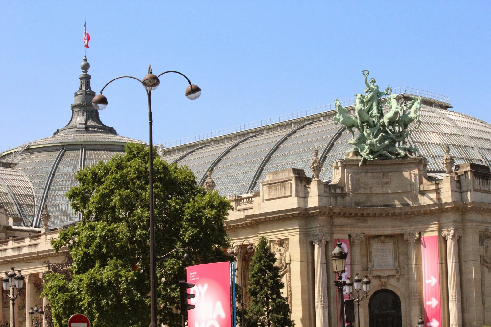 Historia y Genealogía Campos Eliseos. París