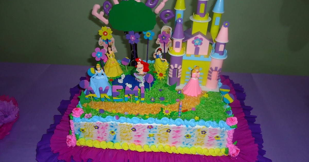 Torta De Princesas En Chantilly - Yogurt Wallpaper