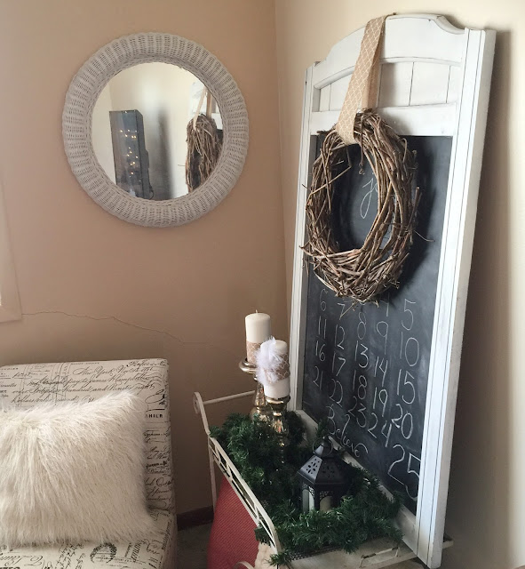 HOME CHRONICLES Turn A Mirror Into A Chalkboard To Make A Statement Piece