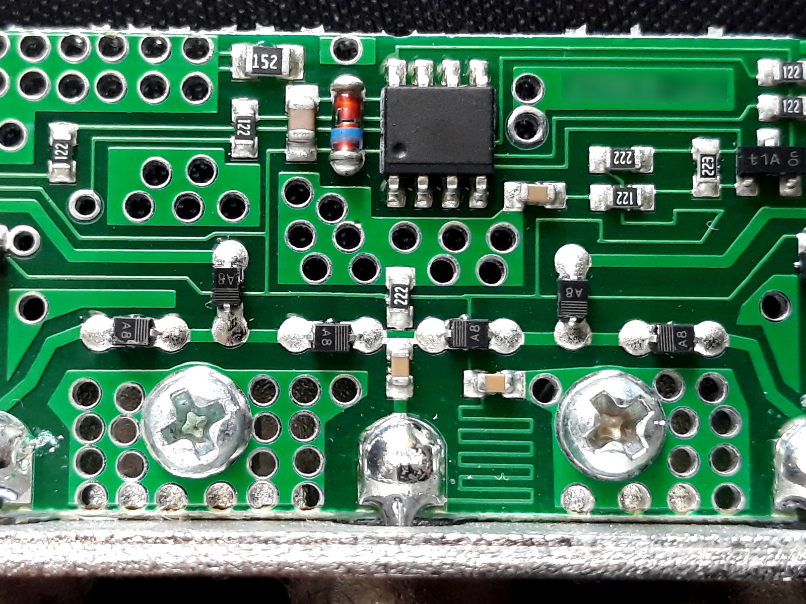 Antenna switch with PIN diodes · One Transistor