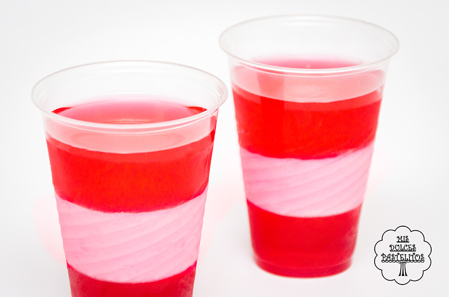Mis Dulces Pastelitos Vasitos de Gelatina Mesa Dulce
