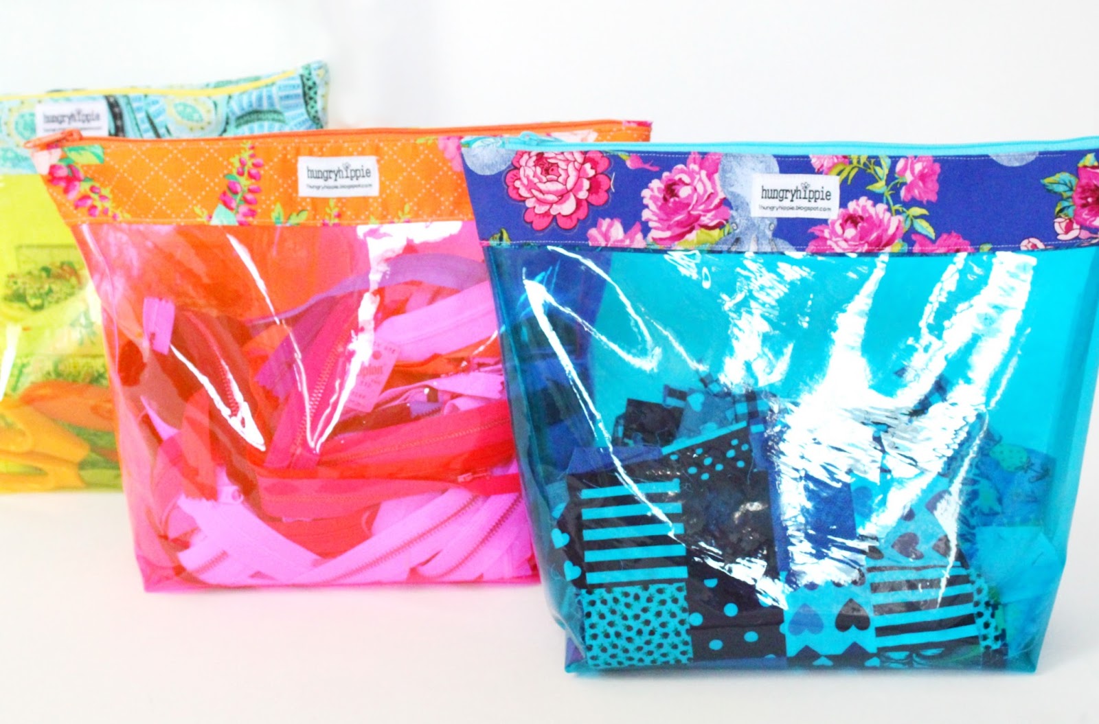 sewhungryhippie Clear vinyl zipper case tutorial variation