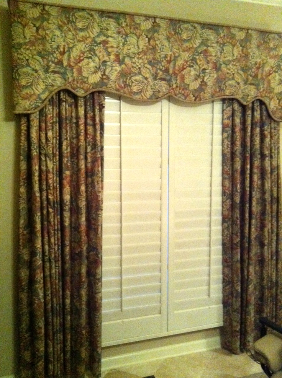 MidSouth Stagers Client Work Drapes