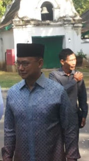 Tinggalkan Ridwan Kamil PAN Dukung Demis Maju Pilkada Jabar PAN Dukung Demis Maju Pilkada Jabar