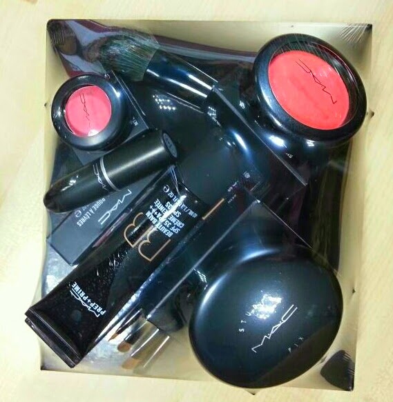 hanis sania balut set make up mac untuk hantaran sendiri hanis sania balut set make up mac untuk hantaran sendiri
