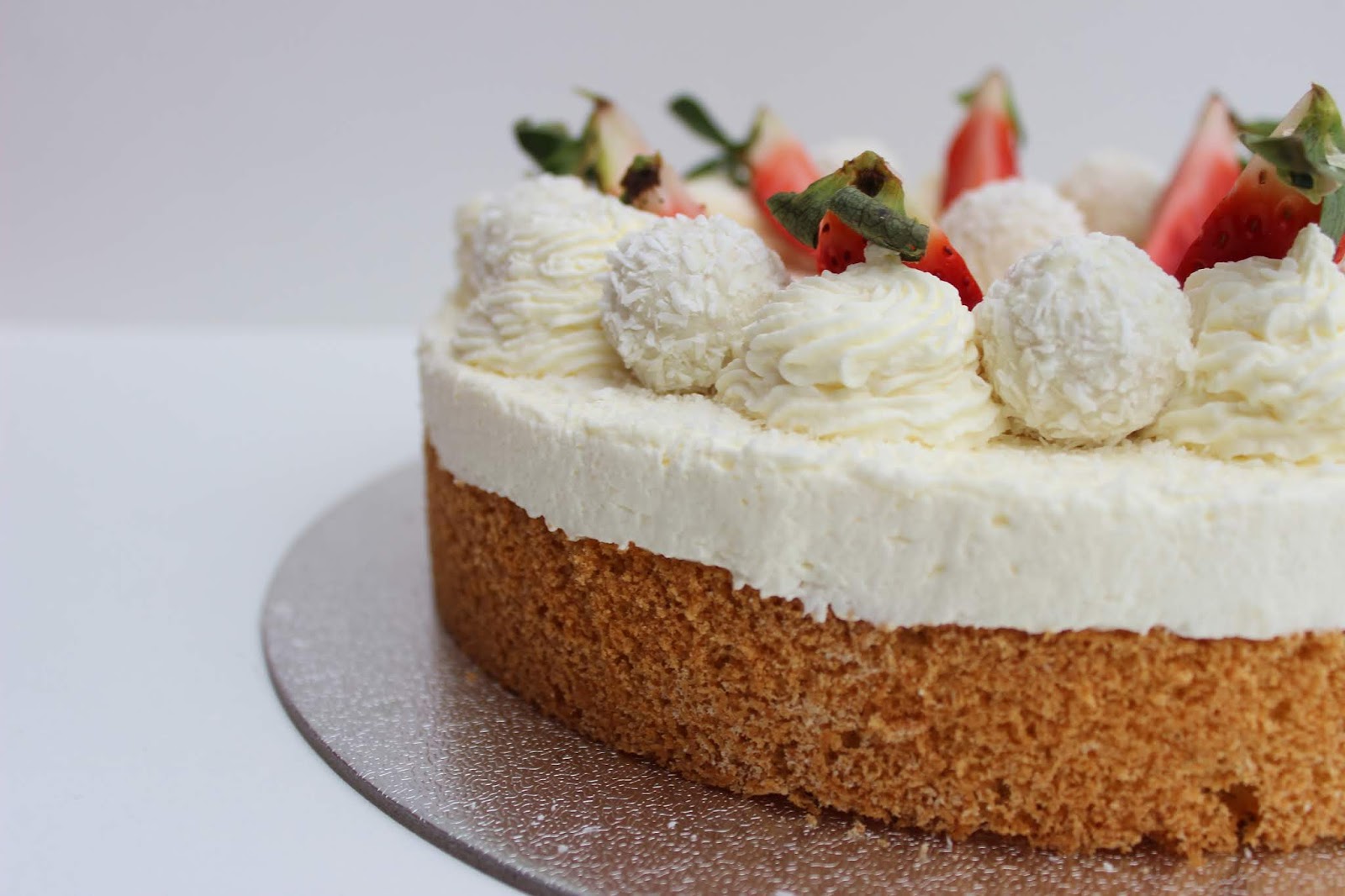 Einfache Raffaellotorte