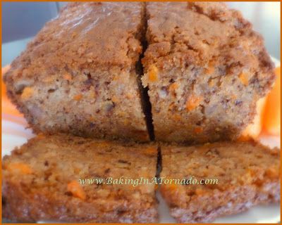 Carrot and Pear Bread | www.BakingInATorndao.com | #recipe #bread