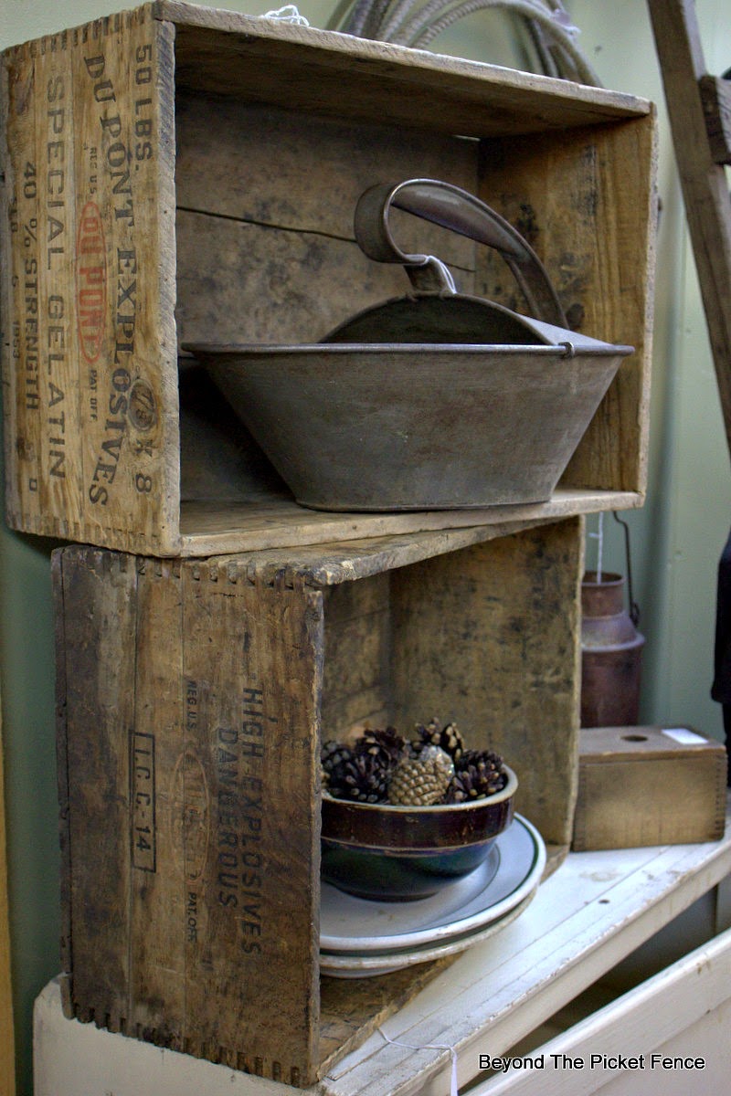 crates, benches, old wood, antique, decor, http://bec4-beyondthepicketfence.blogspot.com/2015/02/5-decorating-lessons-from-store.html