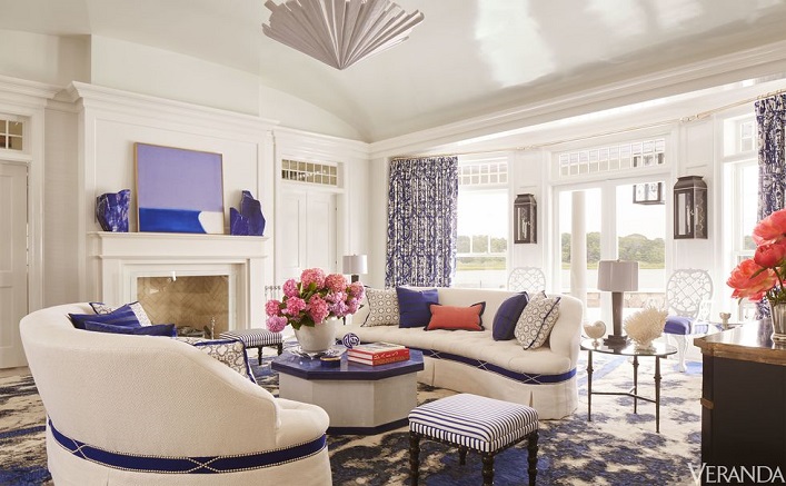 Inside a chic and colorful weekend house in the Hamptons!