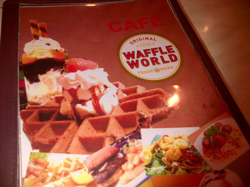 2BrokeFoodLovers Waffle World!!!