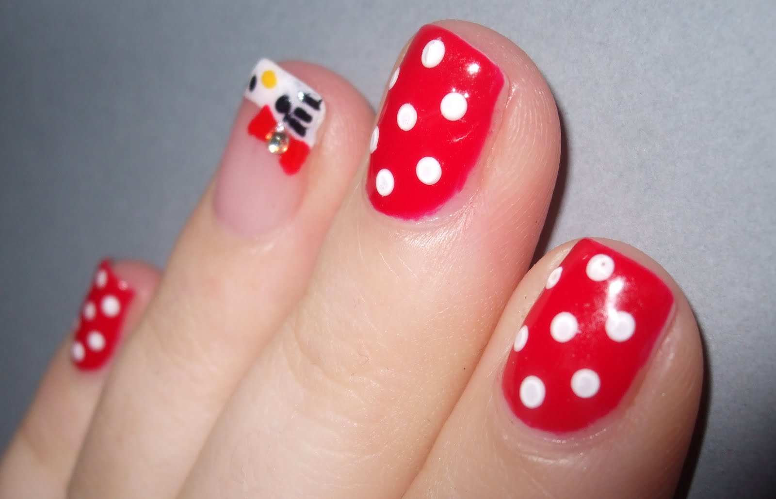hello kitty nails hello kitty nails