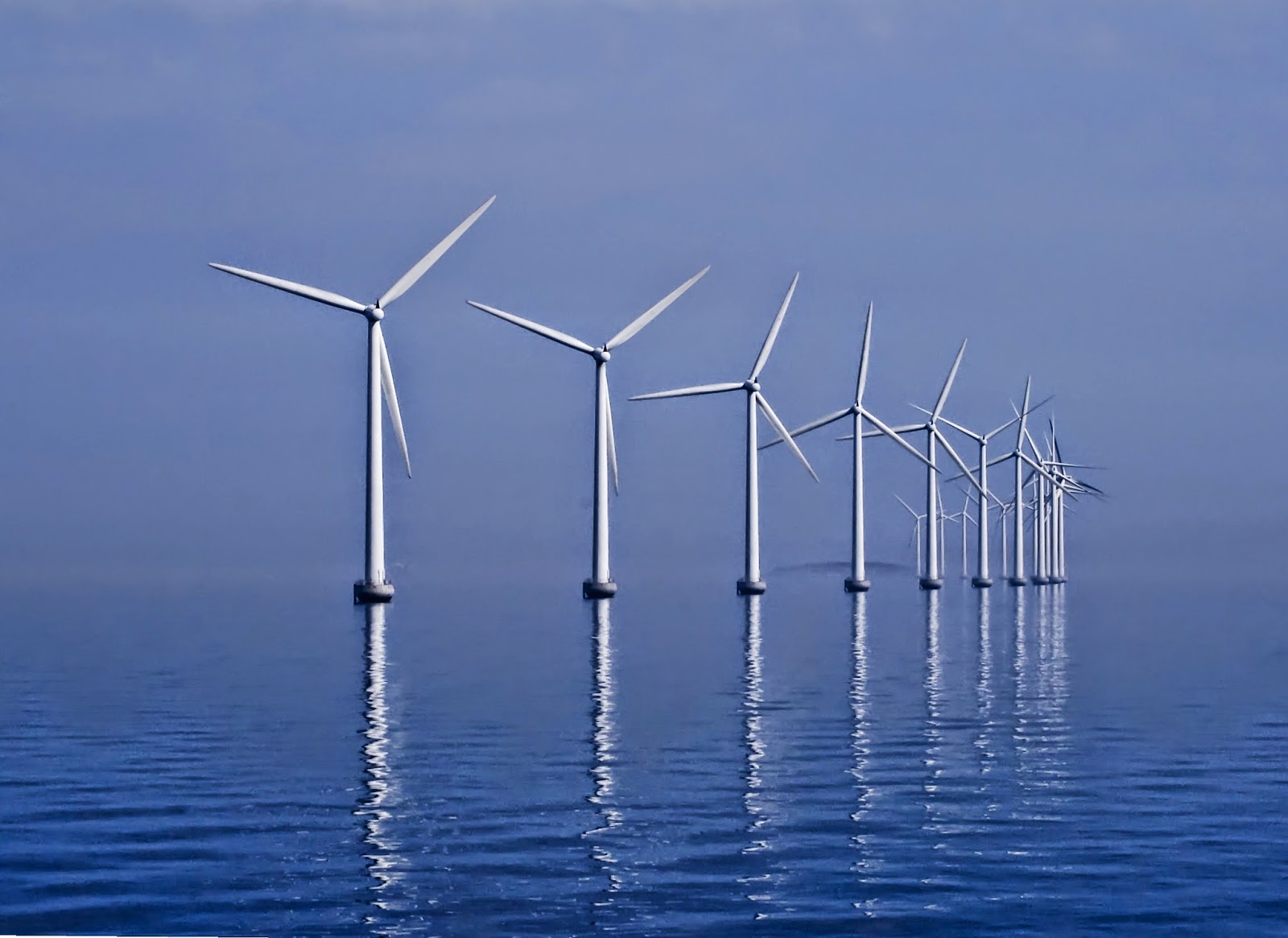 Fieggentrio: Windmolens op zee.