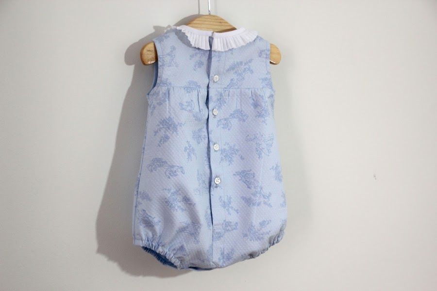 DIY Tutorial y patrones gratis: Pelele para bebé