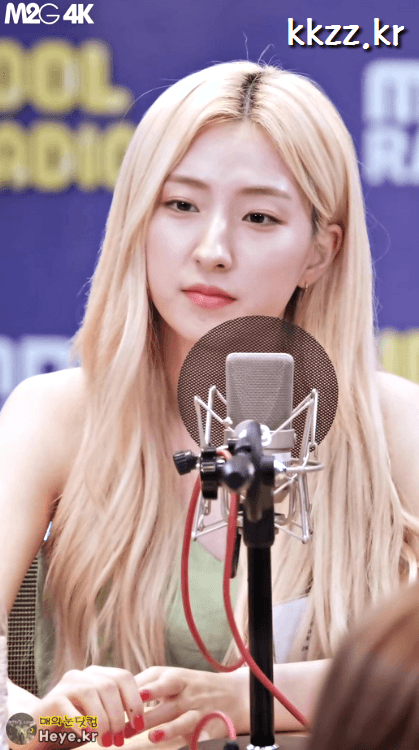 너무 잘생쁜 우주소녀 은서