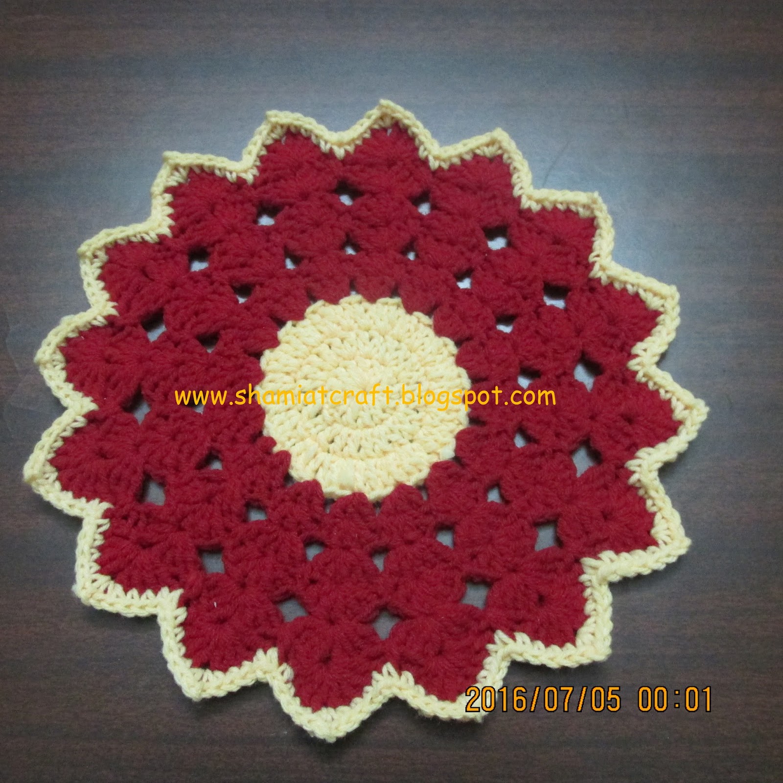 MY CRAFT WORKS Crochet round table mat