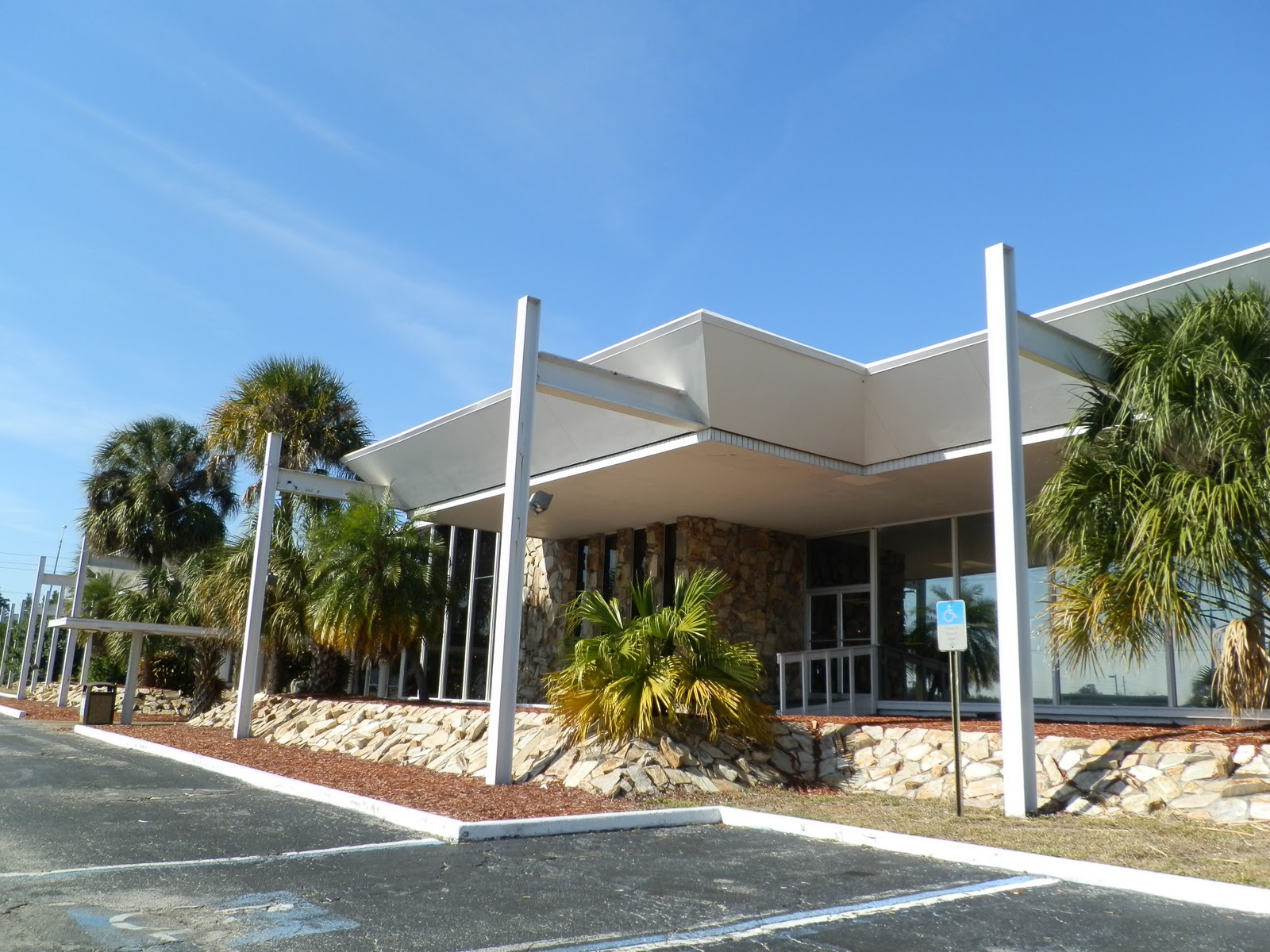 Places To Go, Buildings To See Kane's Furniture Tampa, Florida