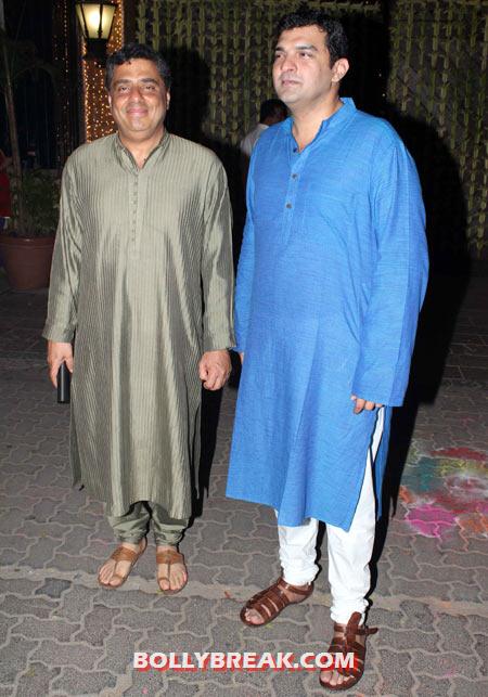 Ronnie Screwvala and Siddharth Roy Kapoor - (24) - Amitabh Bachchan Diwali Bash Photos