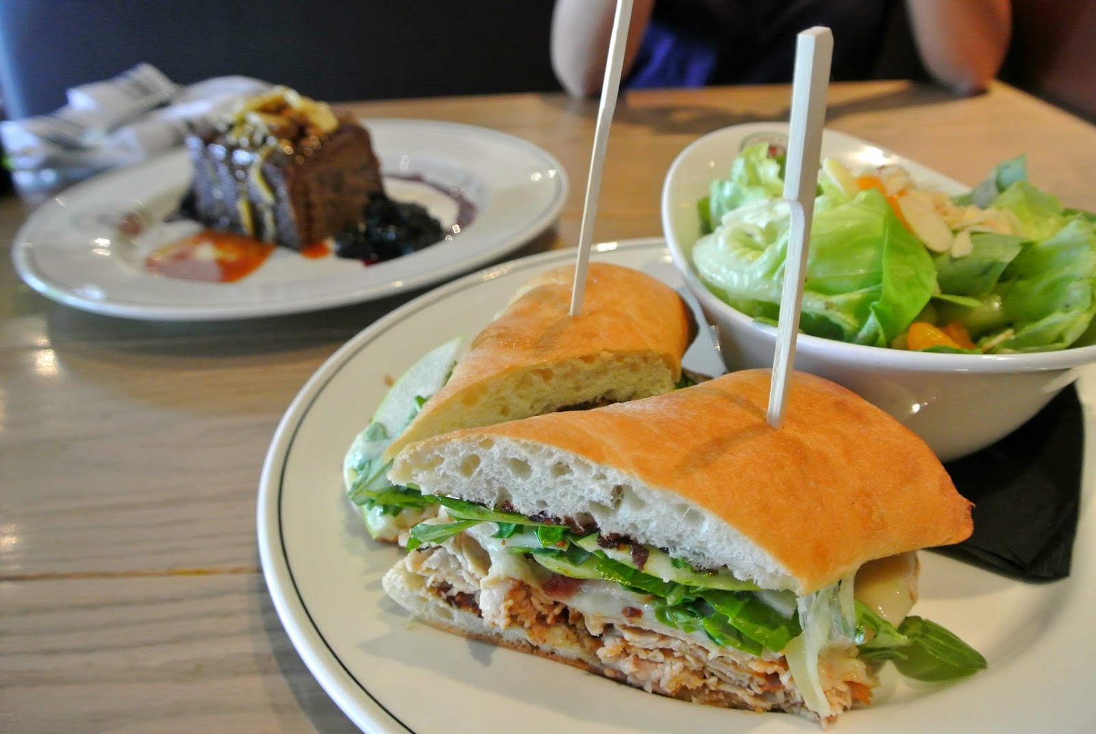 REVIEW HART'S TABLE & BAR EDMONTON See the City