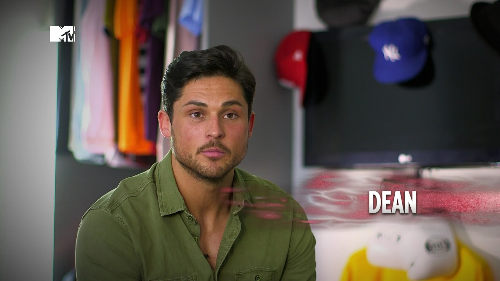 Casperfan: Dean Ralph naked bum in Ex On The Beach ** updated correct