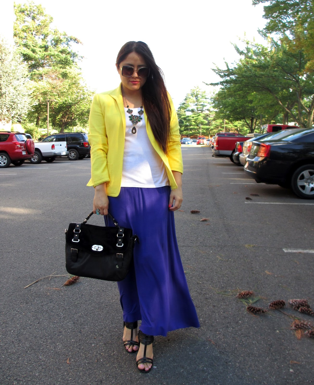 Whispering Style Royal Blue and Yellow Combination