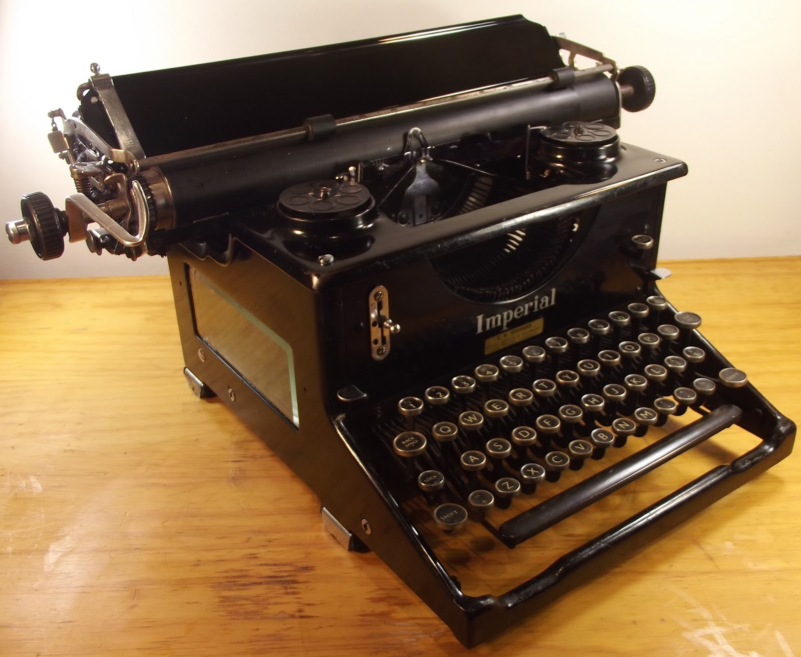 oz.Typewriter Pateman's Pearler* The Imperial Model 50 Typewriter