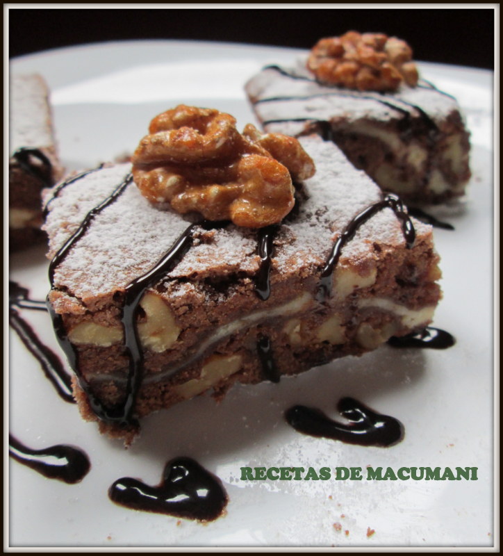 Brownie de nueces y queso