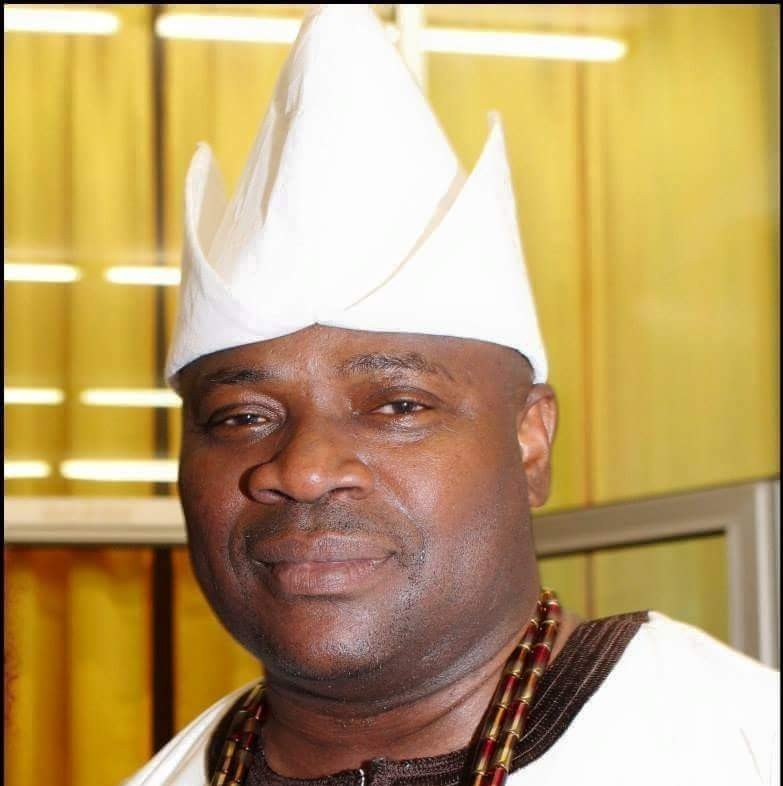 Fìlà Authentic Yoruba Cap Chief Victor Mobolaji Adewale
