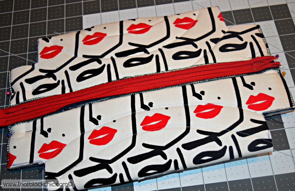 Another DIY Square Cosmetic Bag with Denim & Lips this time![ Tutorial] That Black Chic