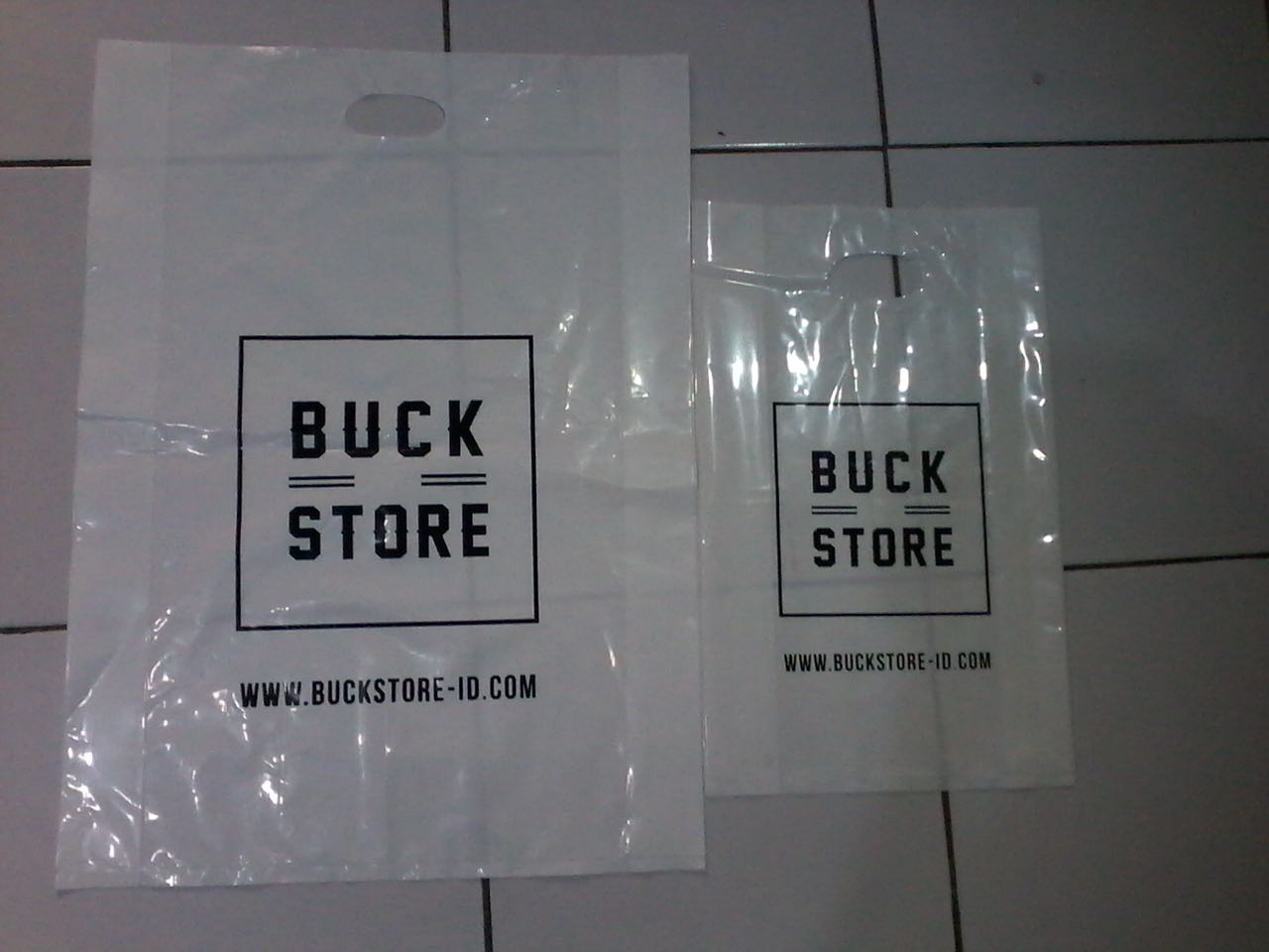 Plastik Plong Putih Tebal ~ Cetak Sablon Murah