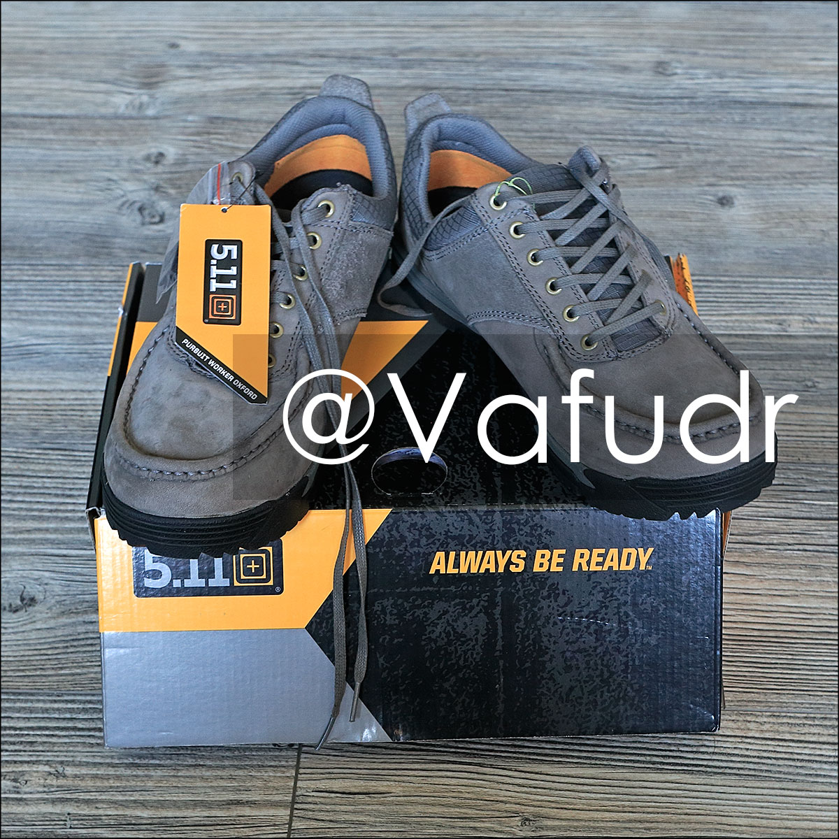 5.11 tactical pursuit oxford