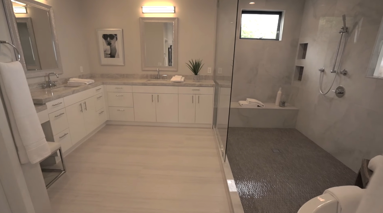 21 Photos vs. $2,999,888 BEACH HOME! (Brand New Construction with Ocean Views!!!) - Luxury House & Interior Design Video Tour 21 Photos vs. $2,999,888 BEACH HOME! (Brand New Construction with Ocean Views!!!) - Luxury House & Interior Design Video Tour
