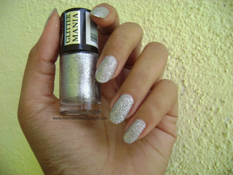 Maybelline ColorShow Glitter Mania Dazzling Diva 602 Review and Swatch