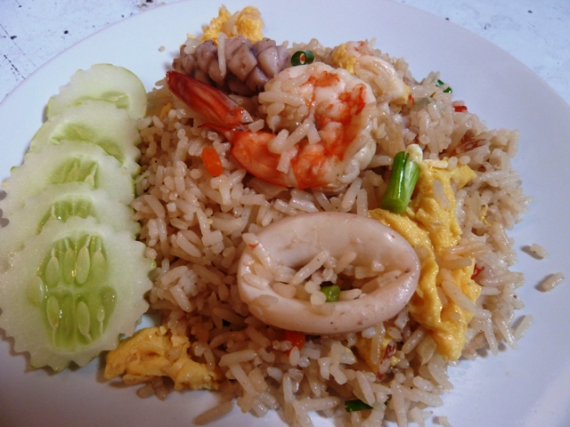 Spaces and Spices: Gebratener Reis mit Meeresfrüchten / Fried Rice ...