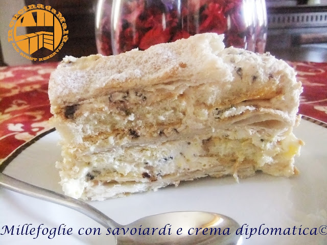 millefoglie con savoiardi e crema diplomatica