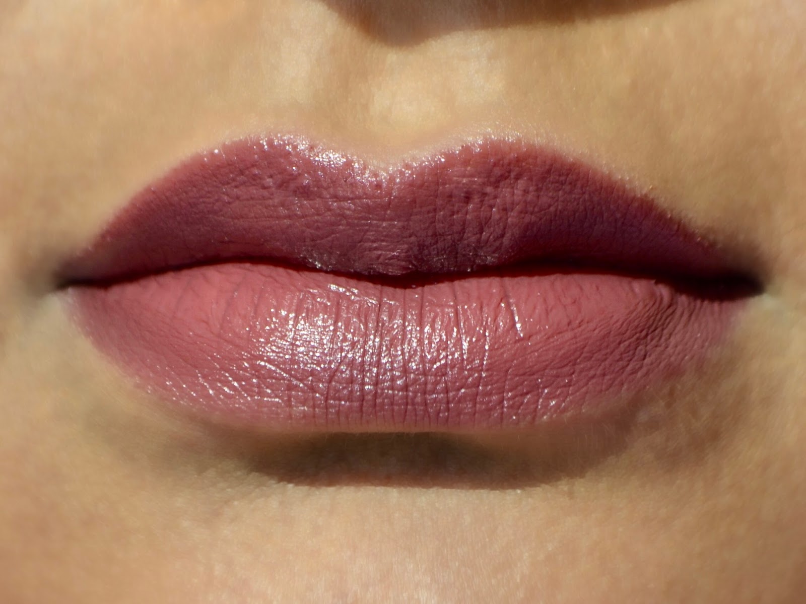 Revlon Super Lustrous Lipstick Review & Swatches.