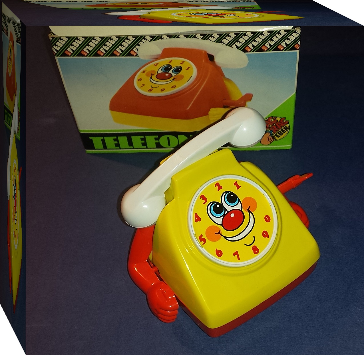 RIN TIN TIN Y JUGUETES ANTIGUOS TELEFONOS DE JUGUETE