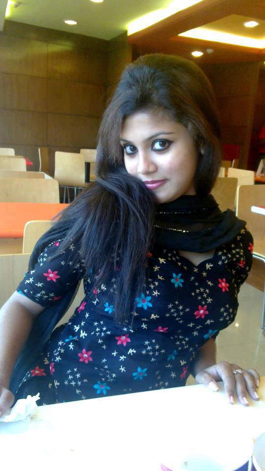 Free Cute Indian College Girls And Pakistani Girls And House Wife Biography Beautiful Desi Sexy