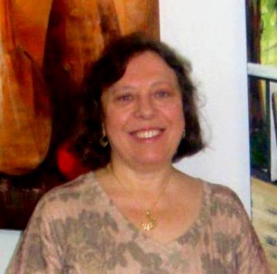 Professora Maria Nilce Garcia Nicodemos