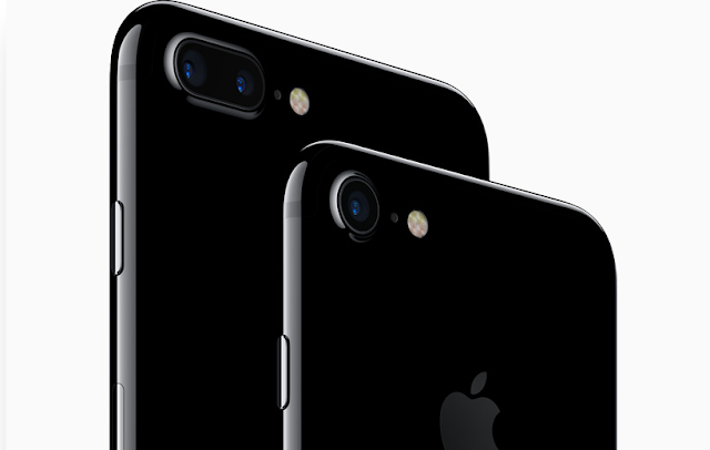 Here’s the price list of new iPhone 7 and iPhone Plus. Price of the new iPhone 7 starts at $649, as usual, but the iPhone 7 Plus gets little higher starting at price of $769. Both iPhones comes in three storage options 32GB, 128GB and 256GB.