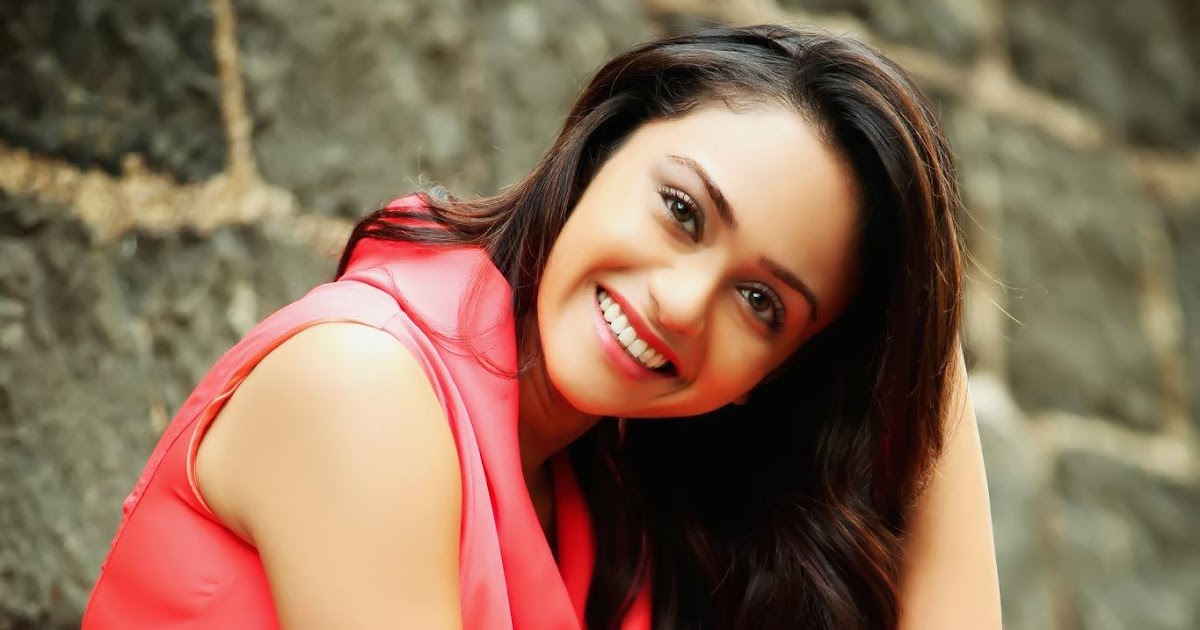 Beauty Galore HD : Amruta Khanvilkar Super Cute Photos | Marathi Actress